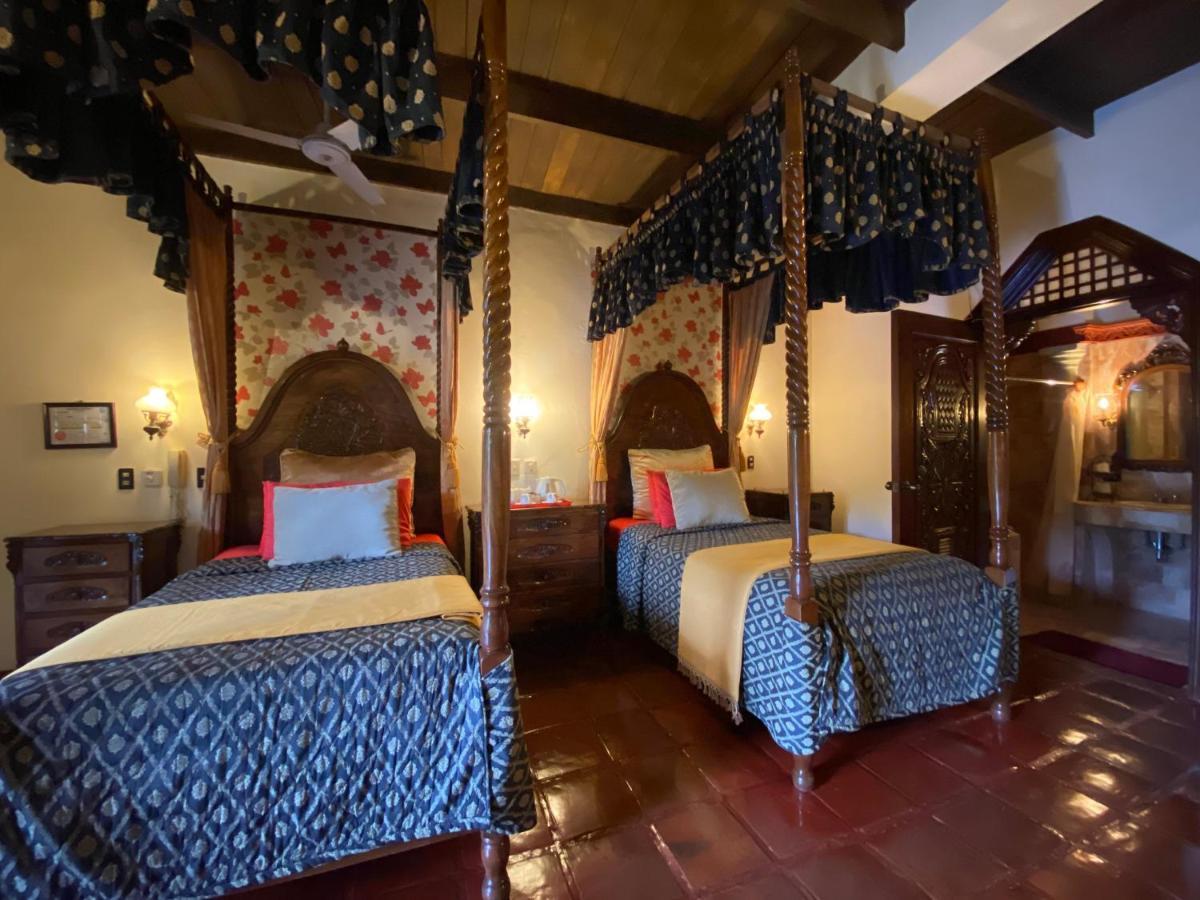 Tropicana Castle Dive Resort Powered By Cocotel Puerto Galera Dış mekan fotoğraf
